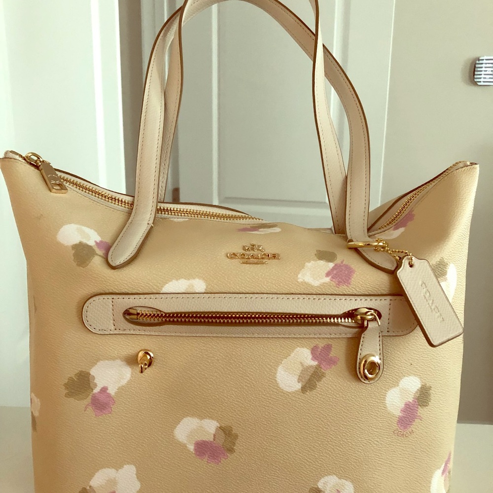 Handbag